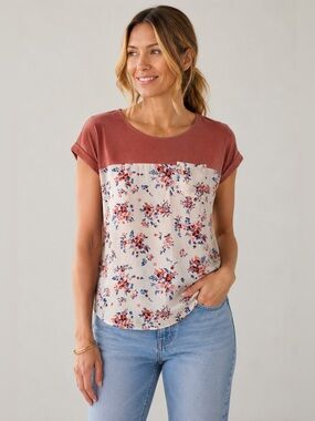Women's Rose Yoke Floral Pocket Blouse